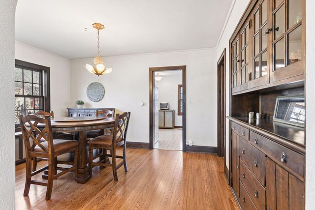 300 E Diamond Lake Road, Minneapolis, MN 55419