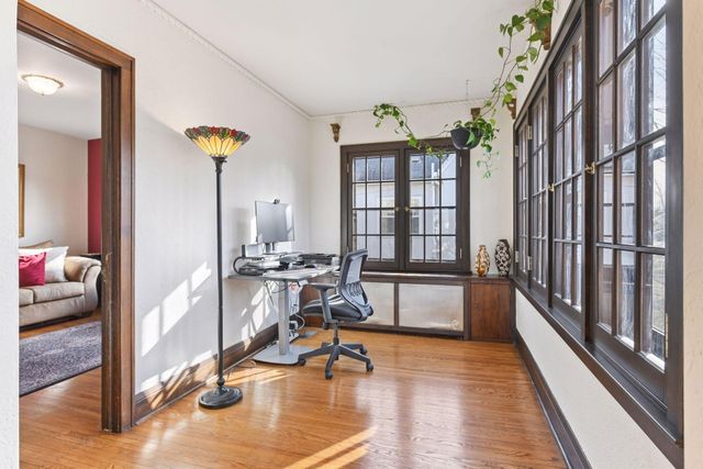 300 E Diamond Lake Road, Minneapolis, MN 55419