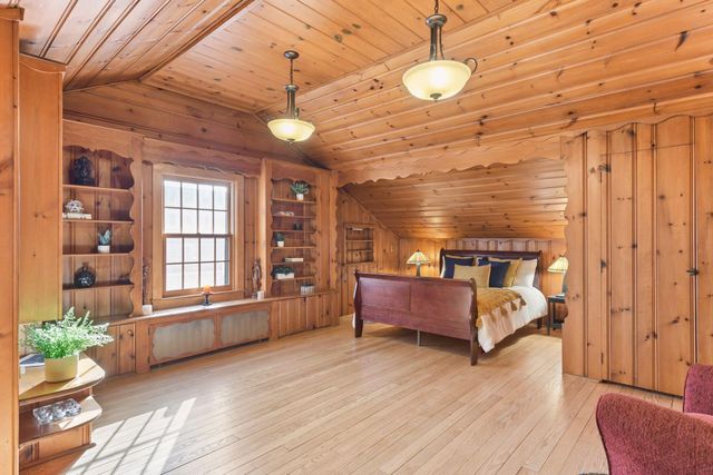 300 E Diamond Lake Road, Minneapolis, MN 55419