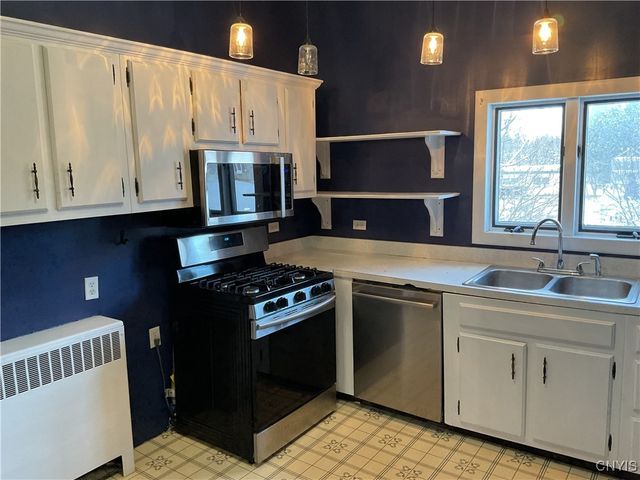 371 Putnam Street, Sangerfield, NY 13480