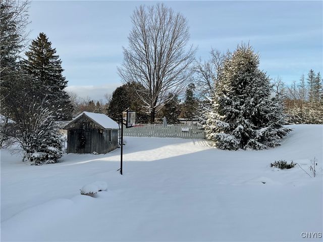 371 Putnam Street, Sangerfield, NY 13480