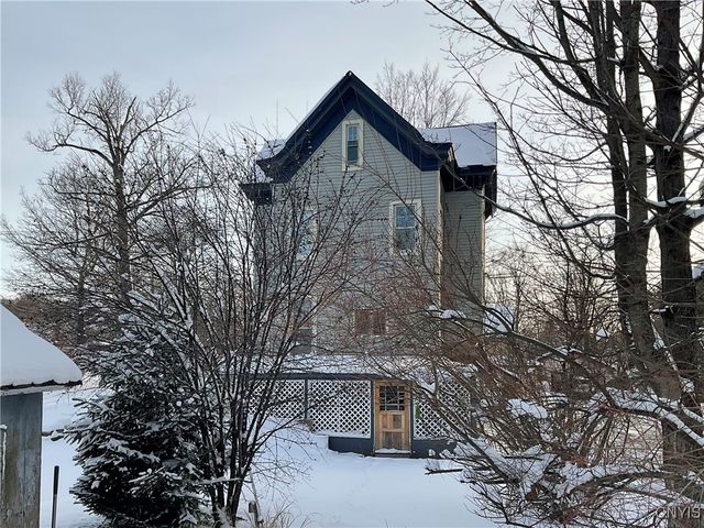 371 Putnam Street, Sangerfield, NY 13480