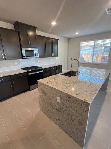 3063 Banano Way, Rancho Cordova, CA 95742