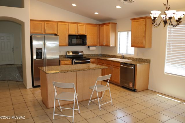 5479 W Silent Dove Way, Marana, AZ 85658