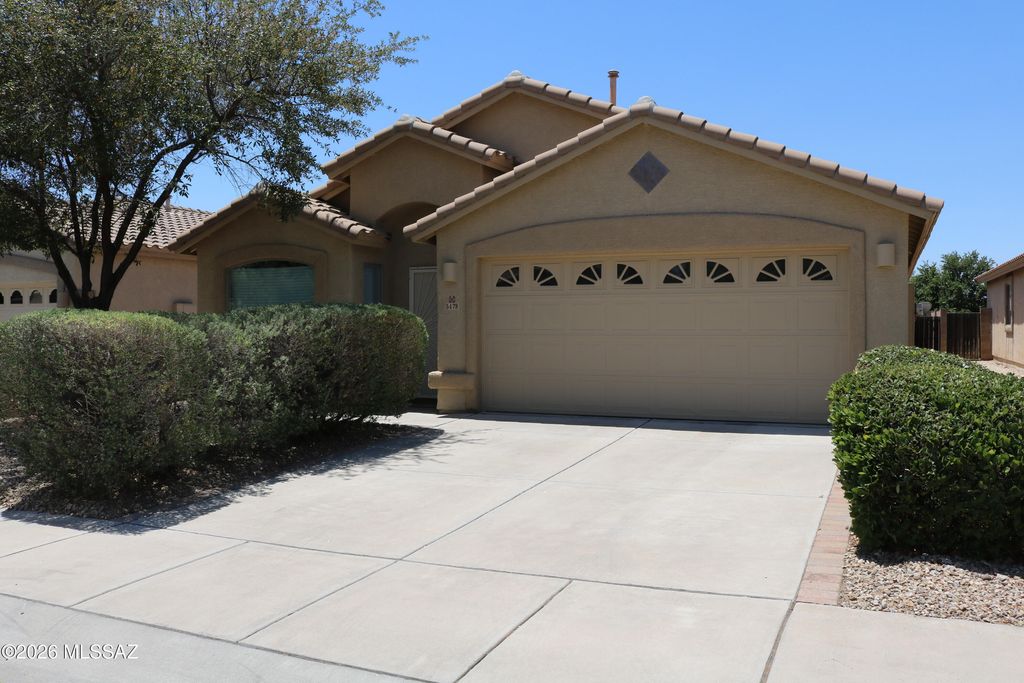 5479 W Silent Dove Way, Marana, AZ 85658