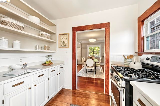 2319 Woolsey St, Berkeley, CA 94705