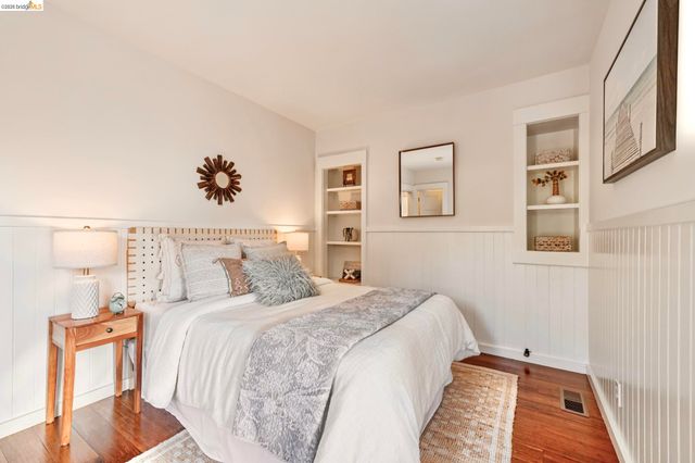 2319 Woolsey St, Berkeley, CA 94705