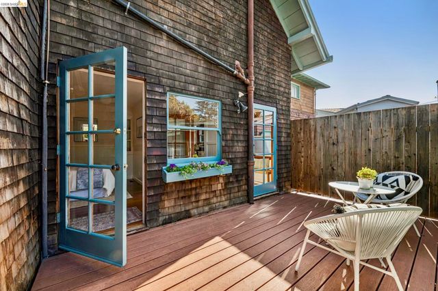 2319 Woolsey St, Berkeley, CA 94705