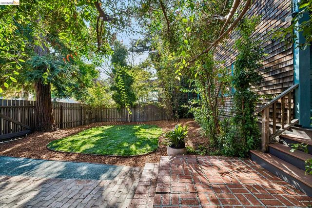 2319 Woolsey St, Berkeley, CA 94705