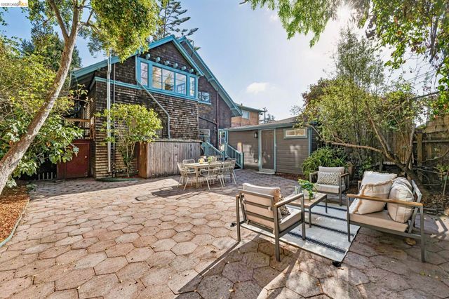 2319 Woolsey St, Berkeley, CA 94705
