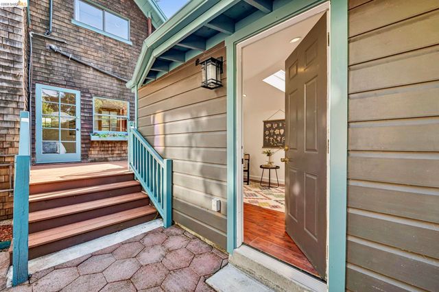 2319 Woolsey St, Berkeley, CA 94705