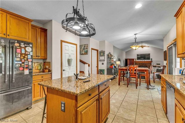 1127 Fireside Trail, Broadview Heights, OH 44147
