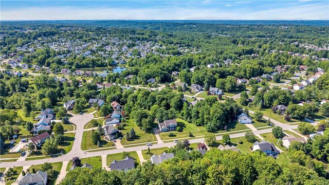 1127 Fireside Trail, Broadview Heights, OH 44147