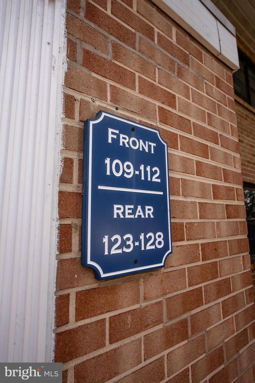 110 WOODSTREAM #CONDO 110, Norristown, PA 19403