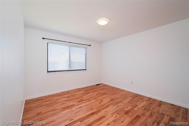 5188 W Richard Run, West Bloomfield, MI 48322