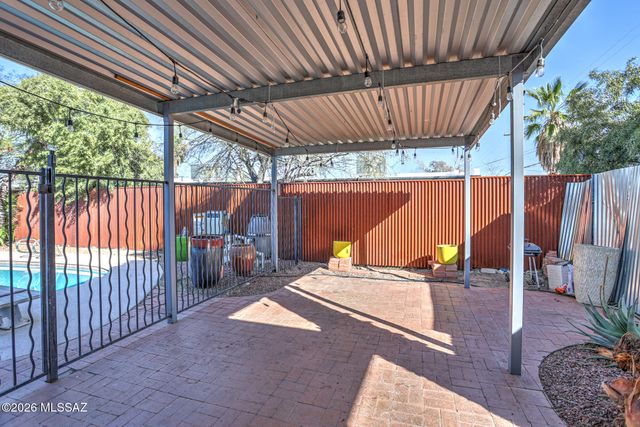 361 E Alturas Street, Tucson, AZ 85705