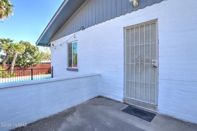 361 E Alturas Street, Tucson, AZ 85705