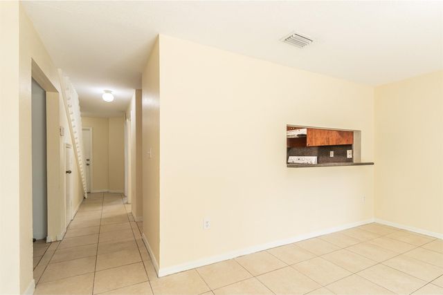 2214 NW 135th Ter, Opa Locka, FL 33054