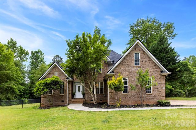 883 Silver Charm Lane, York, SC 29745