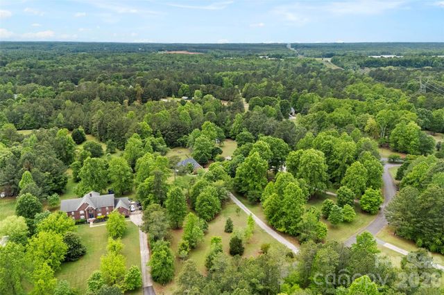 883 Silver Charm Lane, York, SC 29745