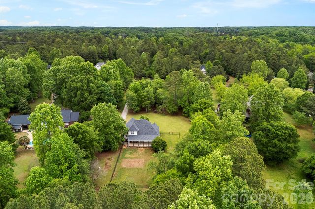 883 Silver Charm Lane, York, SC 29745