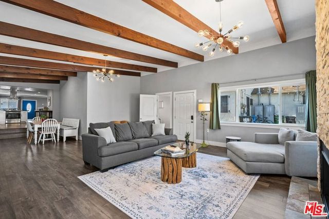 1627 W 38th Street, Los Angeles, CA 90062