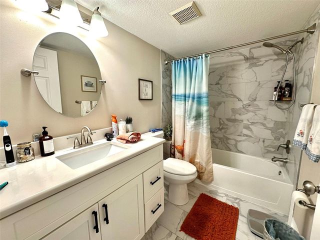 2020 SHANGRILA DRIVE 219, Clearwater, FL 33763