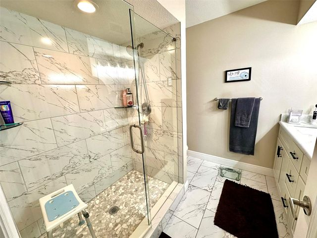 2020 SHANGRILA DRIVE 219, Clearwater, FL 33763