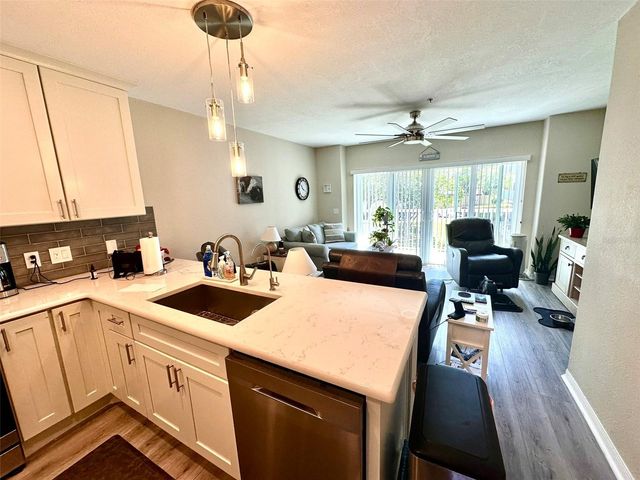 2020 SHANGRILA DRIVE 219, Clearwater, FL 33763