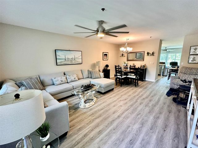 2020 SHANGRILA DRIVE 219, Clearwater, FL 33763