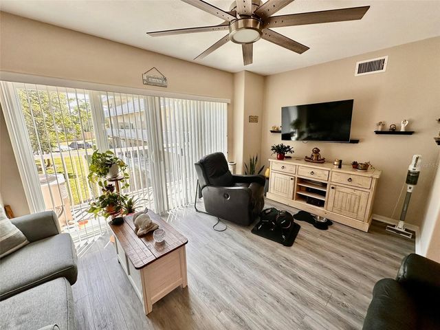 2020 SHANGRILA DRIVE 219, Clearwater, FL 33763