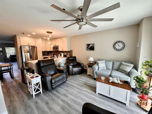 2020 SHANGRILA DRIVE 219, Clearwater, FL 33763