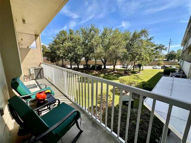 2020 SHANGRILA DRIVE 219, Clearwater, FL 33763