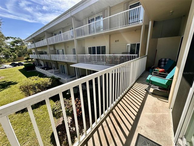 2020 SHANGRILA DRIVE 219, Clearwater, FL 33763