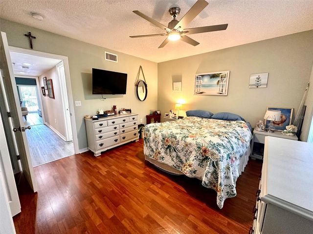 2020 SHANGRILA DRIVE 219, Clearwater, FL 33763