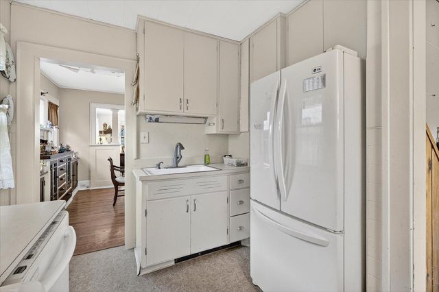 2946 Morgan Avenue N, Minneapolis, MN 55411