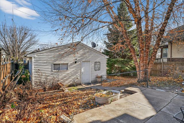 2946 Morgan Avenue N, Minneapolis, MN 55411