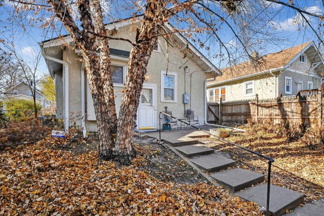 2946 Morgan Avenue N, Minneapolis, MN 55411