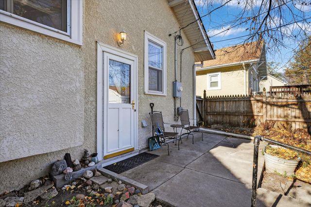 2946 Morgan Avenue N, Minneapolis, MN 55411