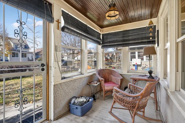 2946 Morgan Avenue N, Minneapolis, MN 55411