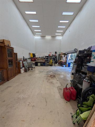 6785 W 7 RIVERS DRIVE, Crystal River, FL 34429