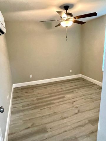 1611 N 13th Street, Fort Pierce, FL 34950