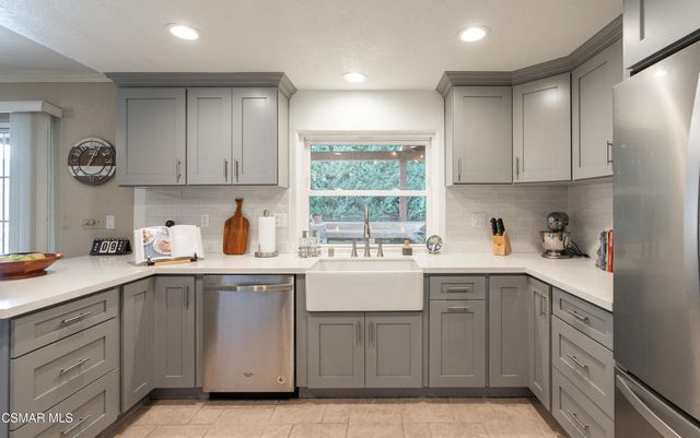 2362 Medina Avenue, Simi Valley, CA 93063