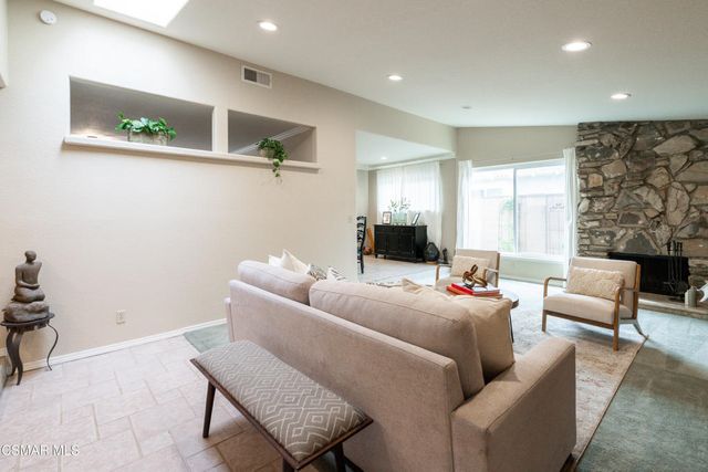 2362 Medina Avenue, Simi Valley, CA 93063