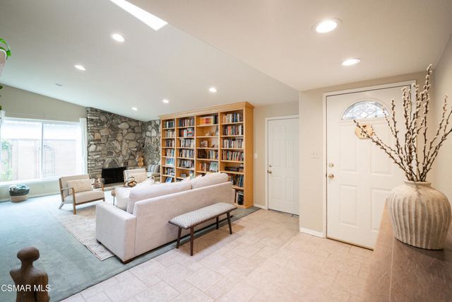 2362 Medina Avenue, Simi Valley, CA 93063