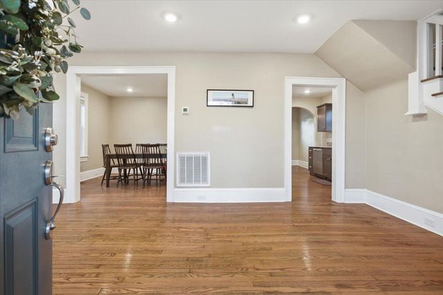 1216 Wasena AVE, Roanoke, VA 24015