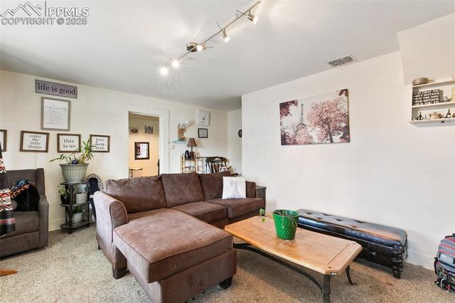 1512 E Monument Street, Colorado Springs, CO 80909