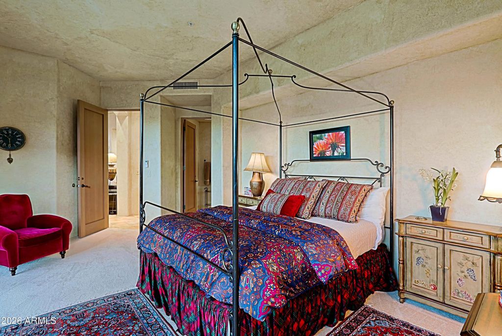 Image 44 of property listing at 7840 E THORNTREE Drive, Scottsdale, AZ 85266