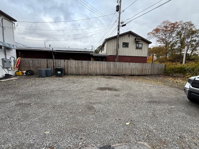 399 Shrewsbury Street, Worcester, MA 01604