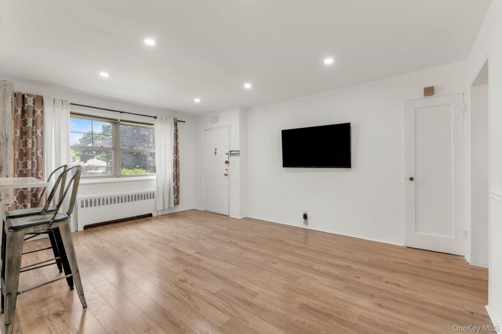 251-16 58th Avenue Unit # L-25, Little Neck, NY 11362 — photo 5